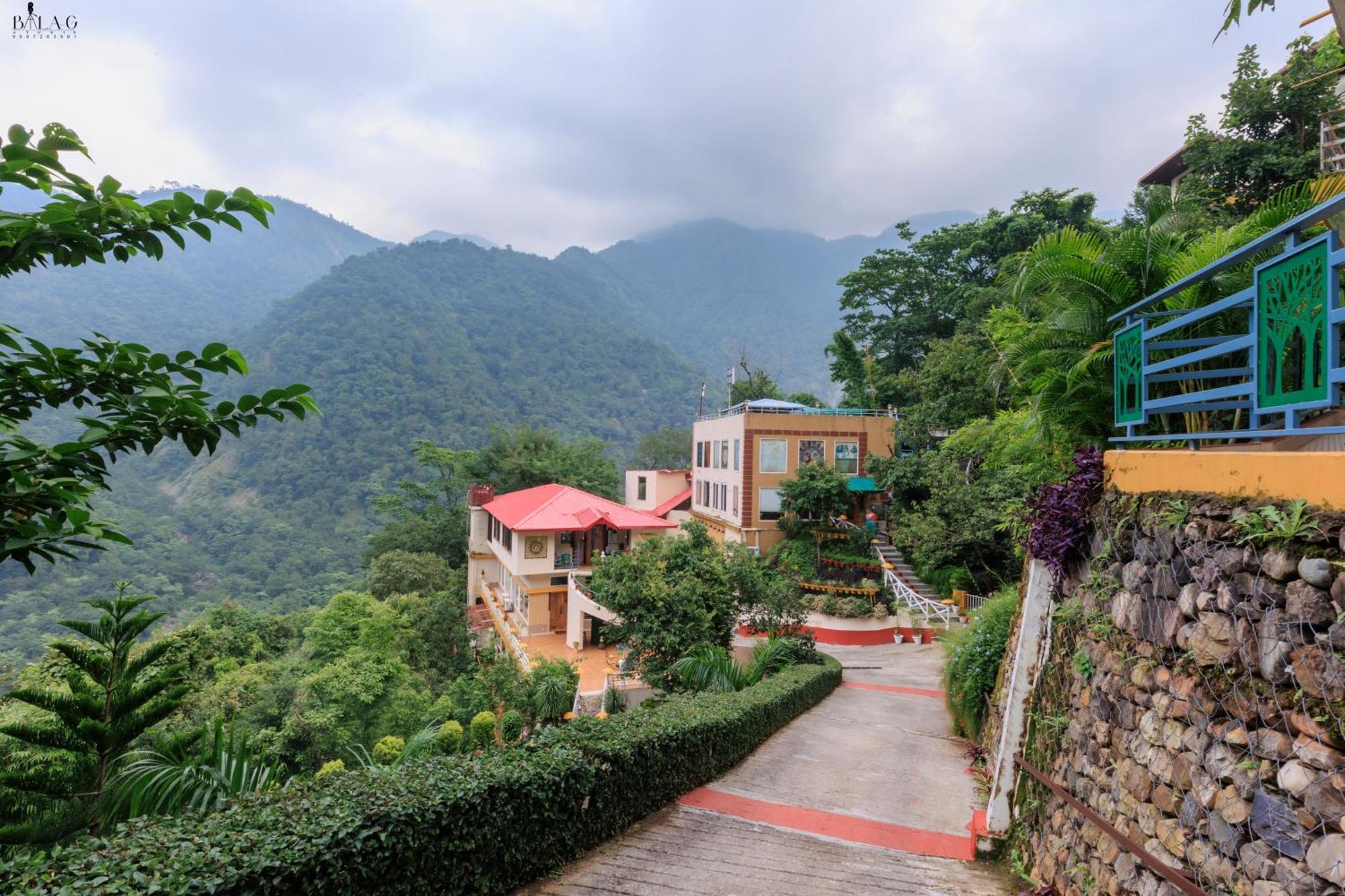 Hotel Veda5 Ayurveda & Yoga Retreat Rishīkesh Zewnętrze zdjęcie