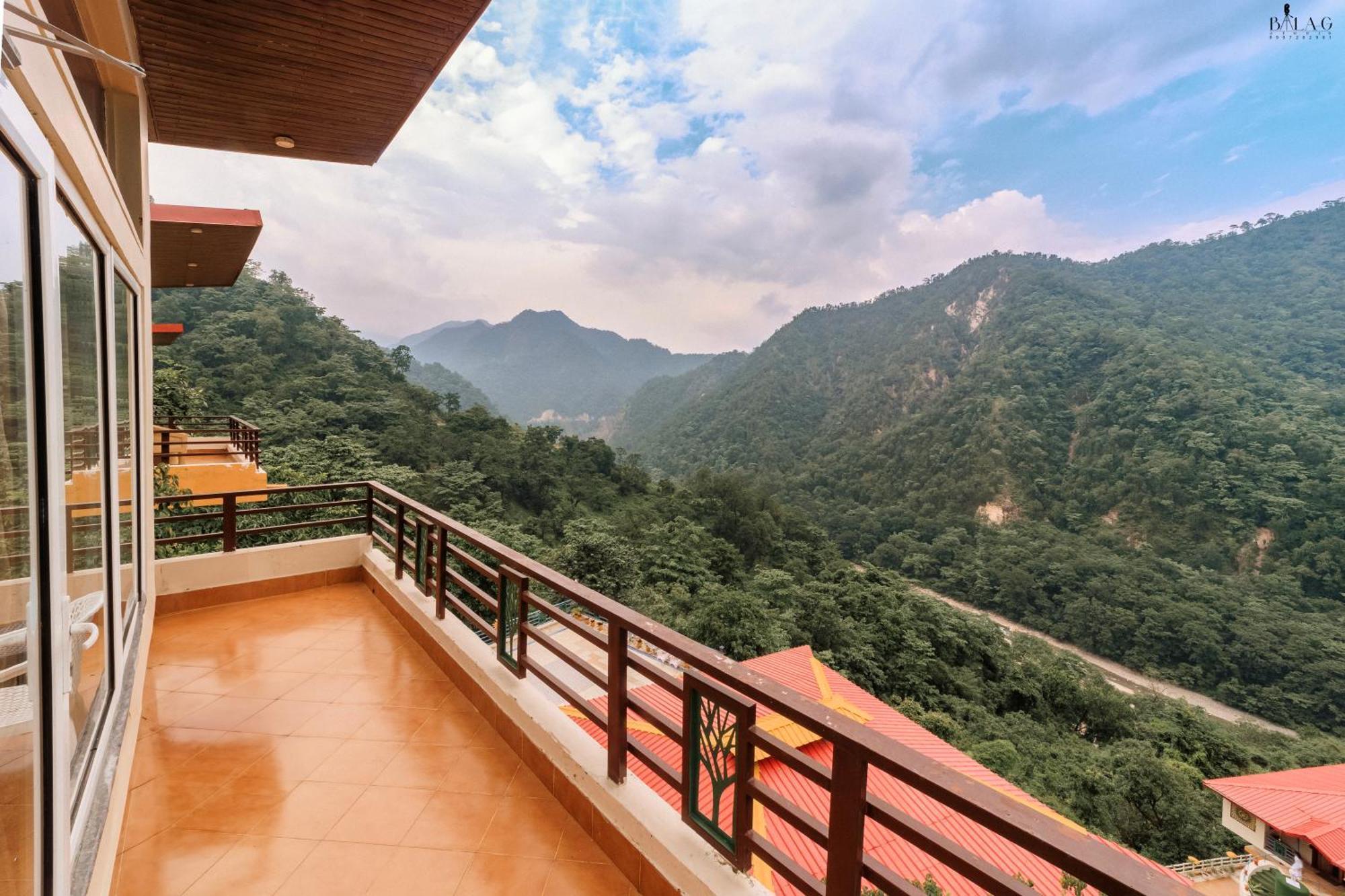Hotel Veda5 Ayurveda & Yoga Retreat Rishīkesh Zewnętrze zdjęcie